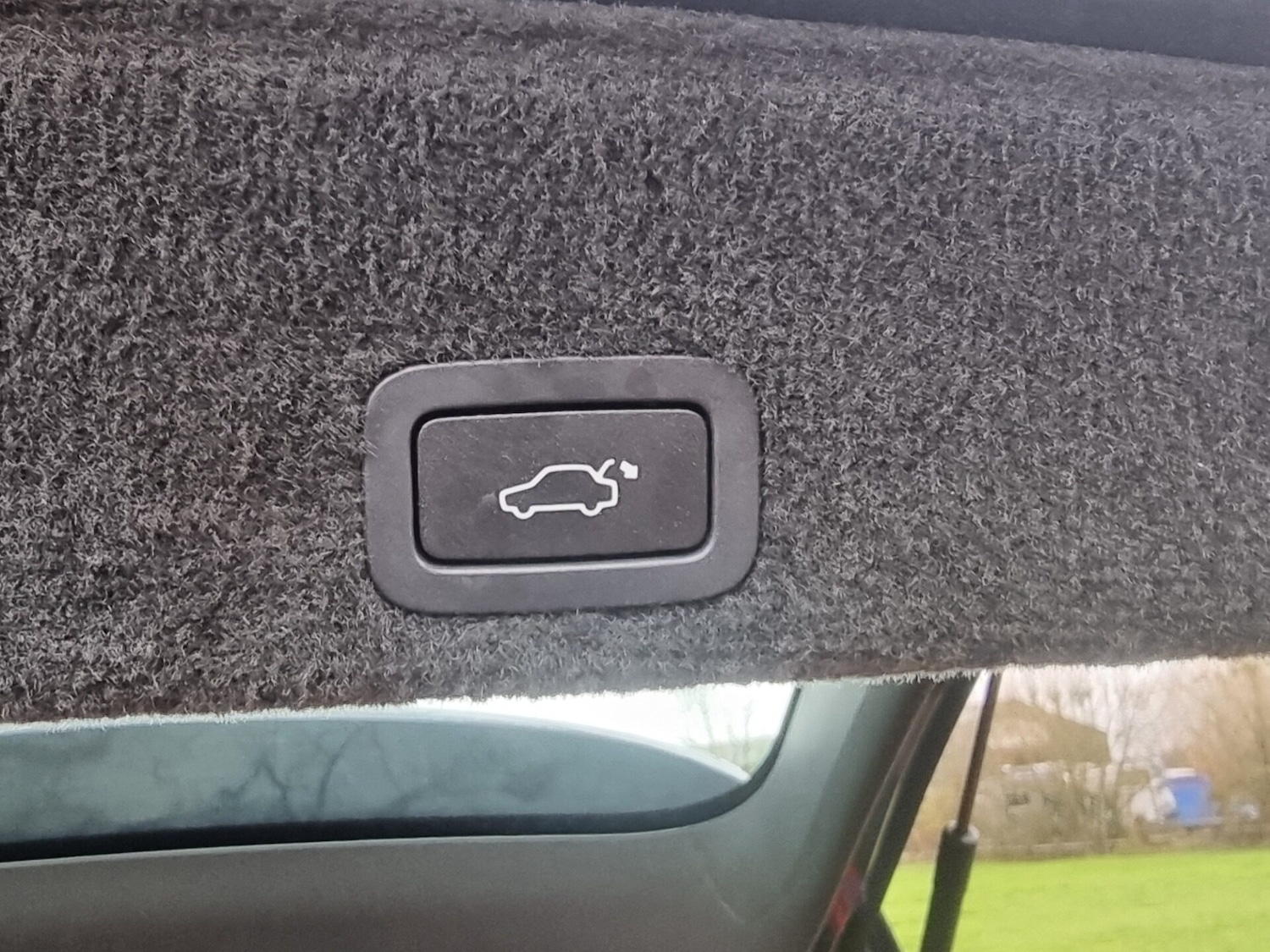 Used Volvo XC60 2009 for sale - 76961671: Photo 33