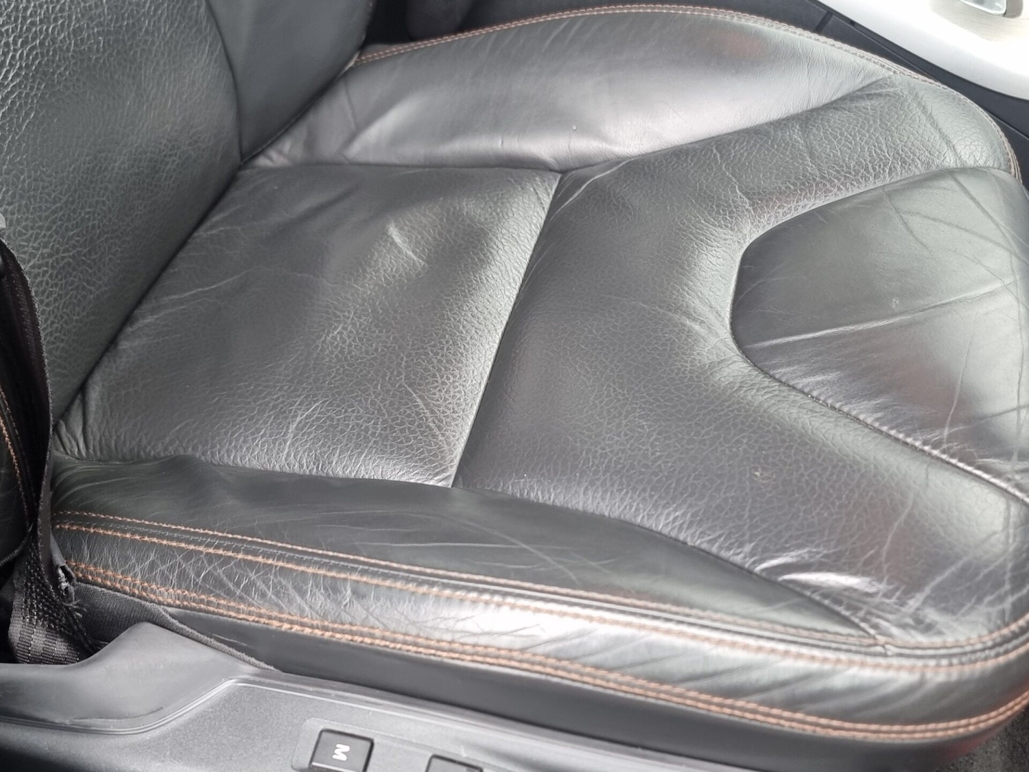 Used Volvo XC60 2009 for sale - 76961671: Photo 40