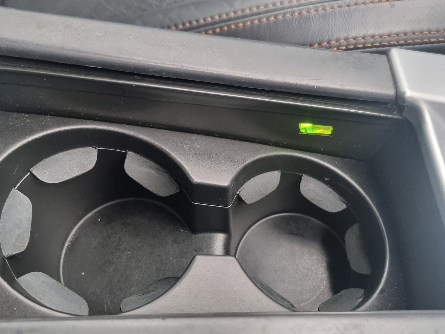 Used Volvo XC60 2009 for sale - 76961671: Photo 50