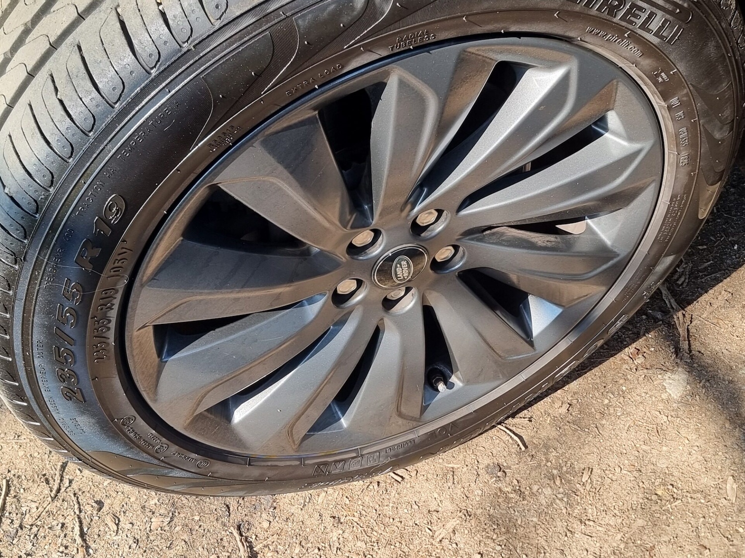 Used Land Rover Discovery Sport 2020 for sale - 77947199: Photo 18