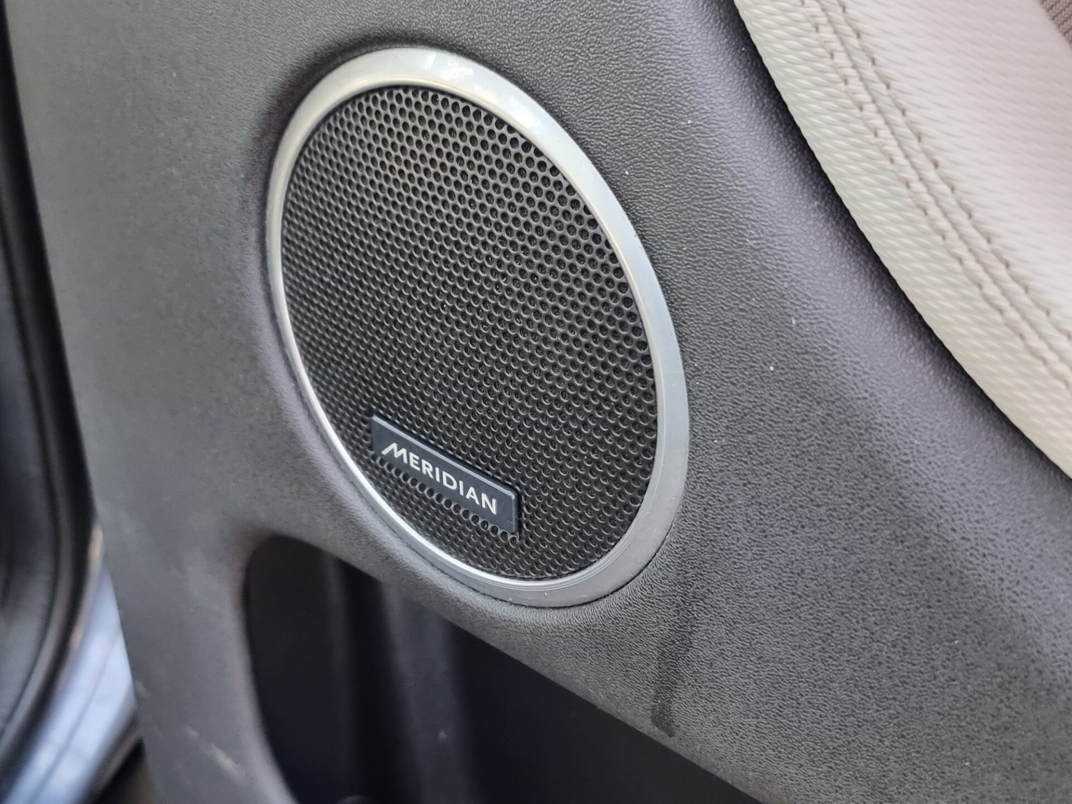 Used Land Rover Discovery Sport 2020 for sale - 77947199: Photo 20