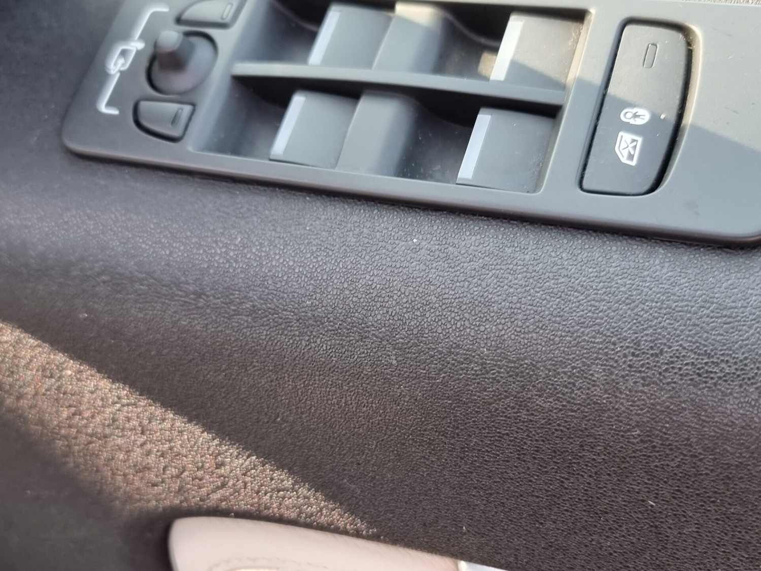 Used Land Rover Discovery Sport 2020 for sale - 77947199: Photo 22