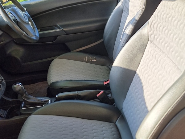 Used Vauxhall Corsa 2011 for sale - 76231418: Photo 17