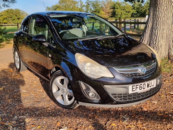 Used Vauxhall Corsa 2011 for sale - 76231418: Photo 1