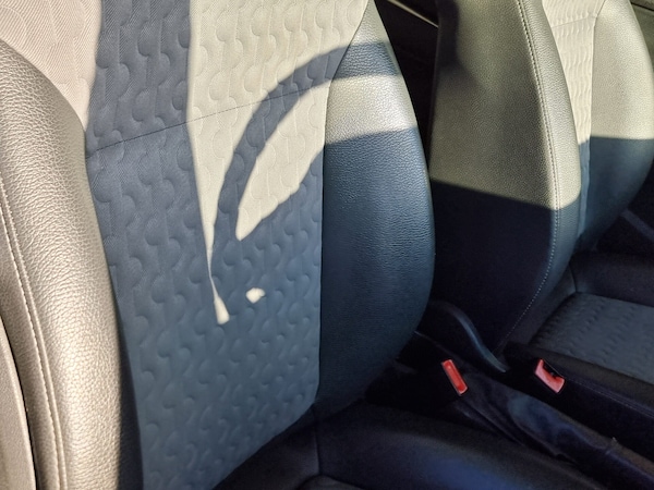 Used Vauxhall Corsa 2011 for sale - 76231418: Photo 24