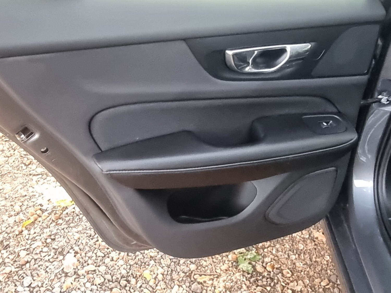 Used Volvo V60 2019 for sale - 76114093: Photo 29