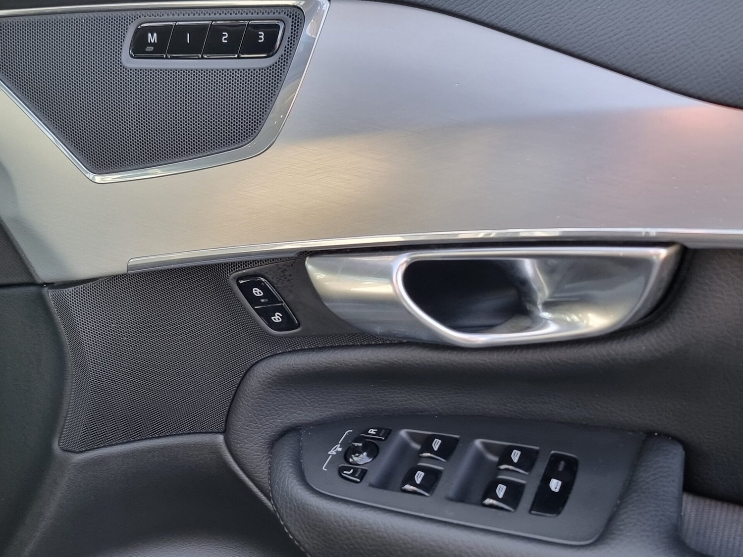 Used Volvo XC90 2019 for sale - 77516015: Photo 18