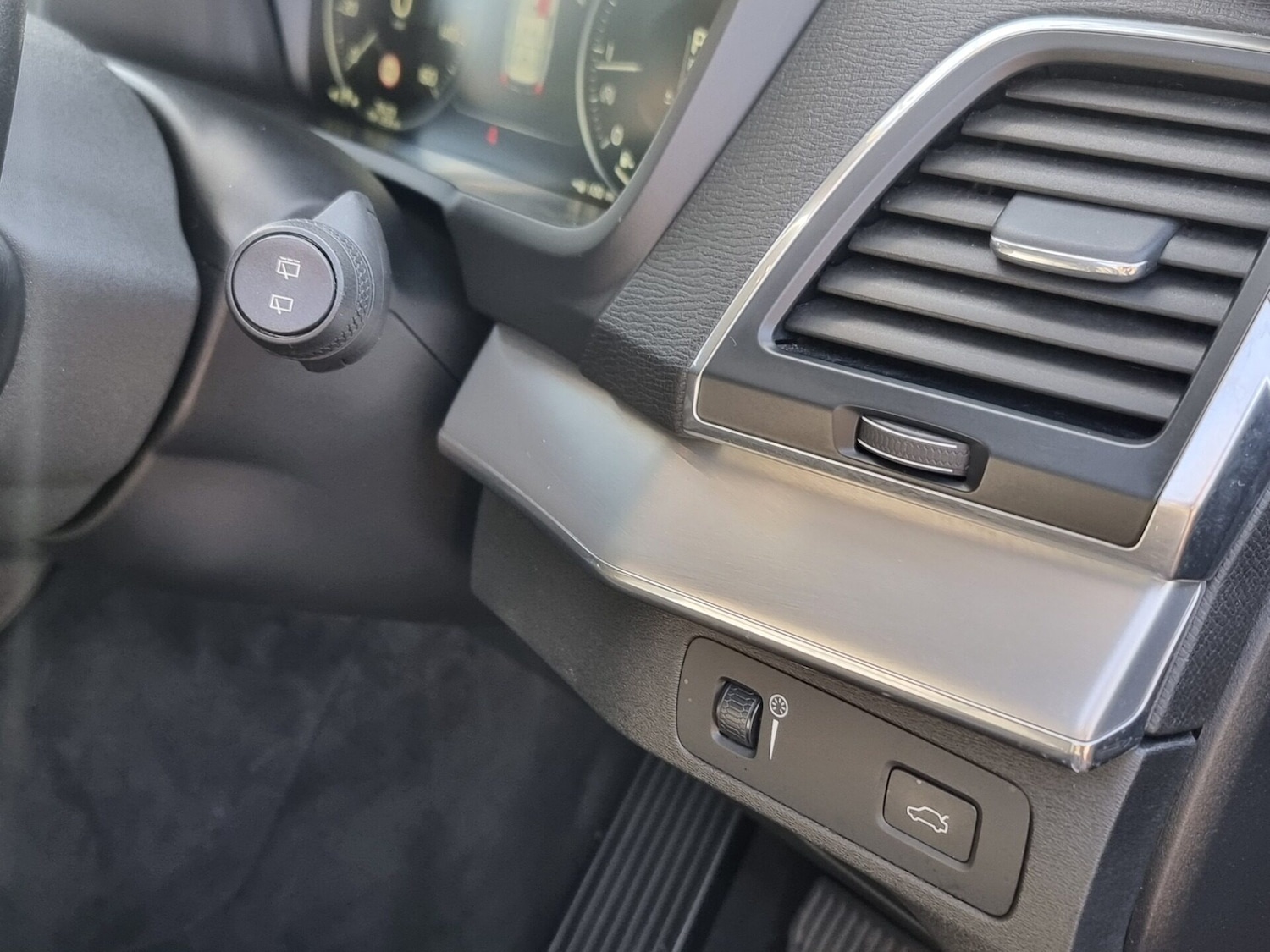 Used Volvo XC90 2019 for sale - 77516015: Photo 19