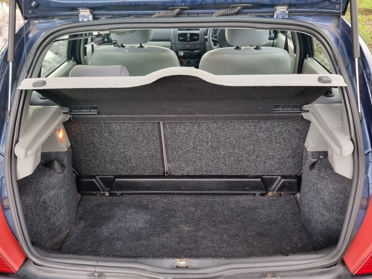 Used Renault Clio 2002 for sale - 77298554: Photo 26