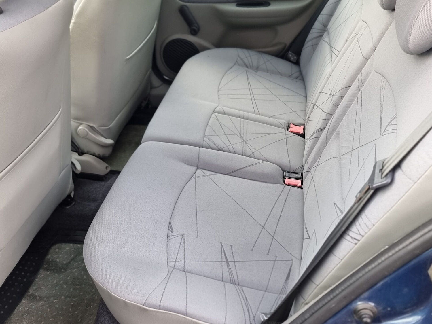 Used Renault Clio 2002 for sale - 77298554: Photo 28