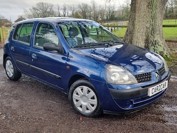 Used Renault Clio 2002 for sale - 77298554: Photo