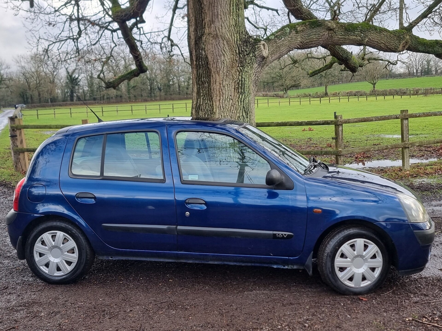 Used Renault Clio 2002 for sale - 77298554: Photo 3