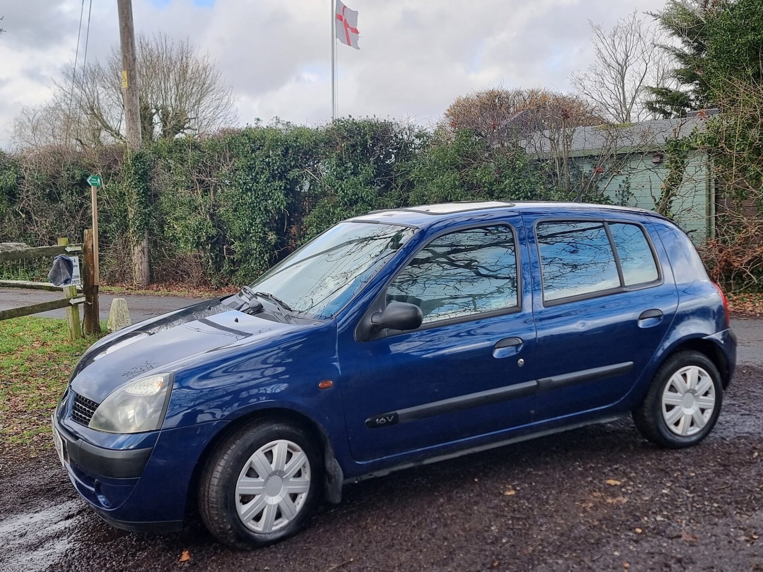 Used Renault Clio 2002 for sale - 77298554: Photo 9