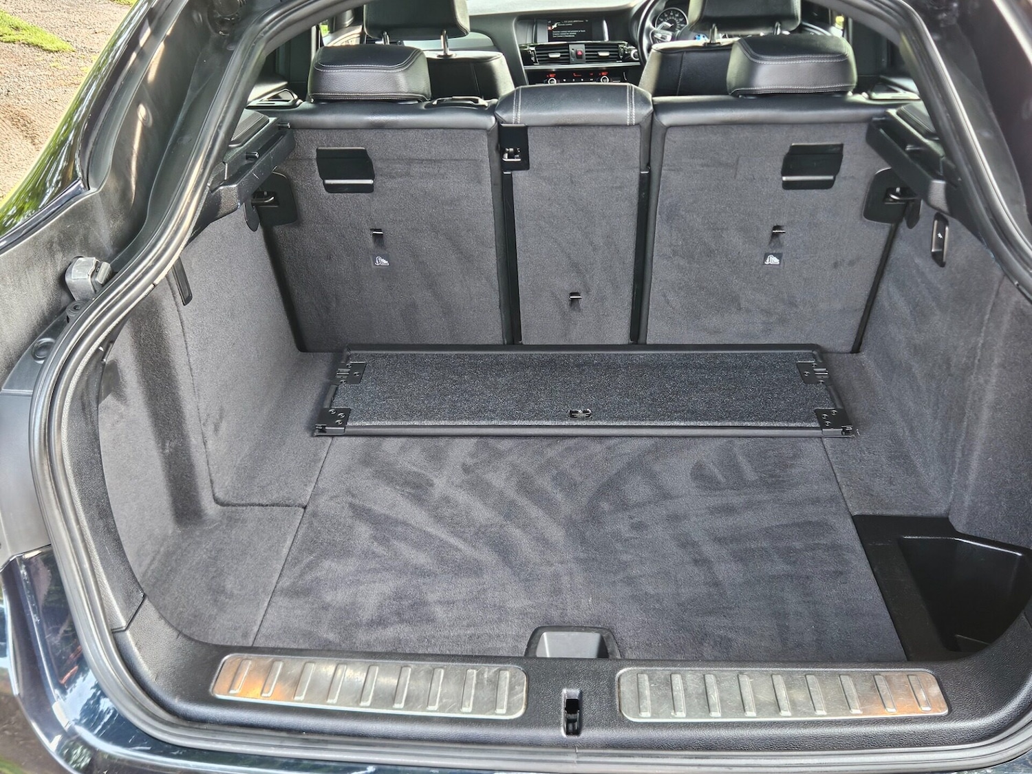 Vehicle 29