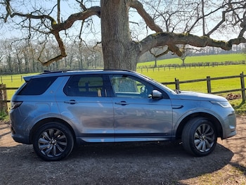 Used Land Rover Discovery Sport 2020 for sale - 78267086: Photo