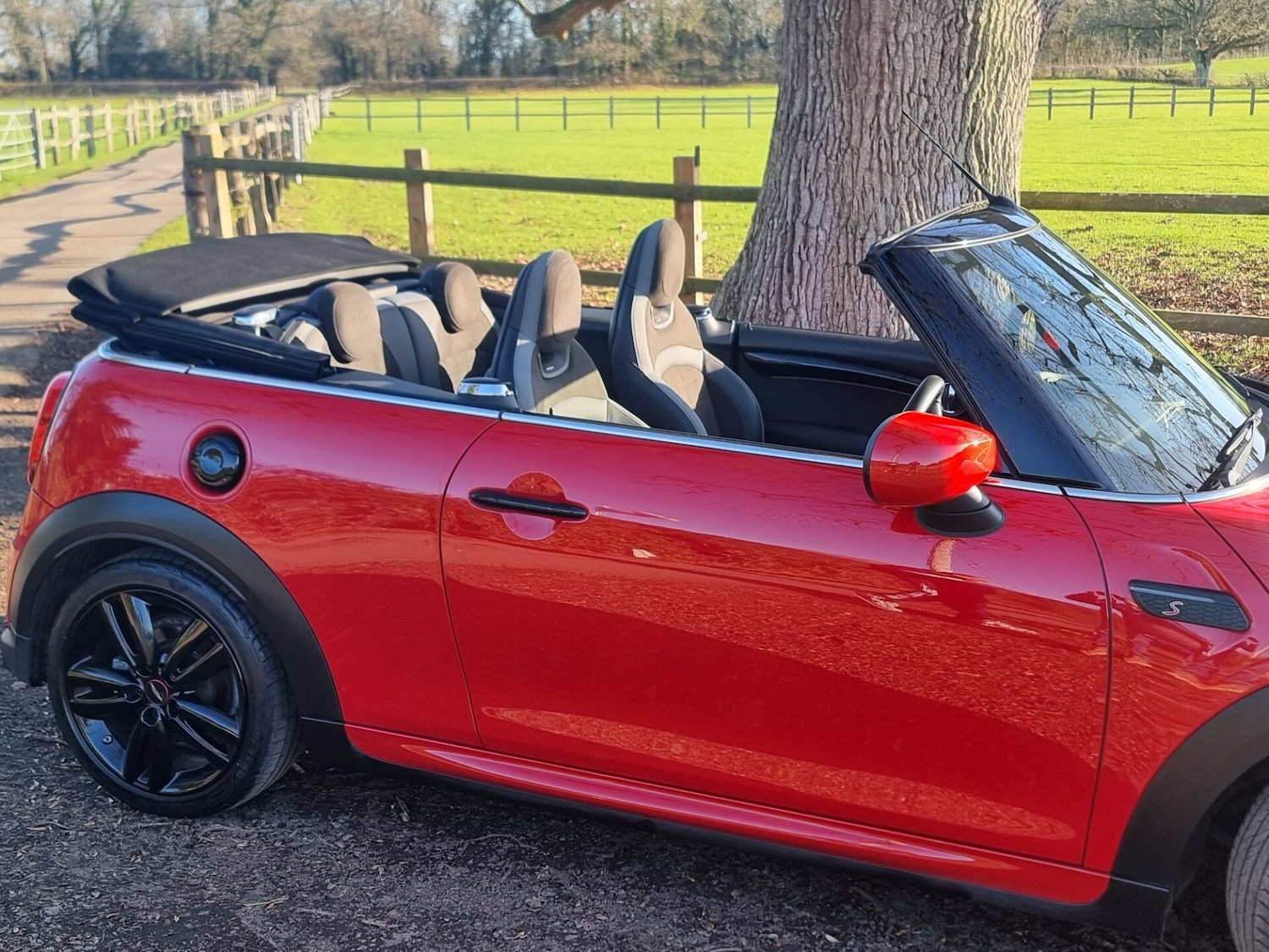 Used MINI Convertible 2021 for sale - 77055985: Photo 29