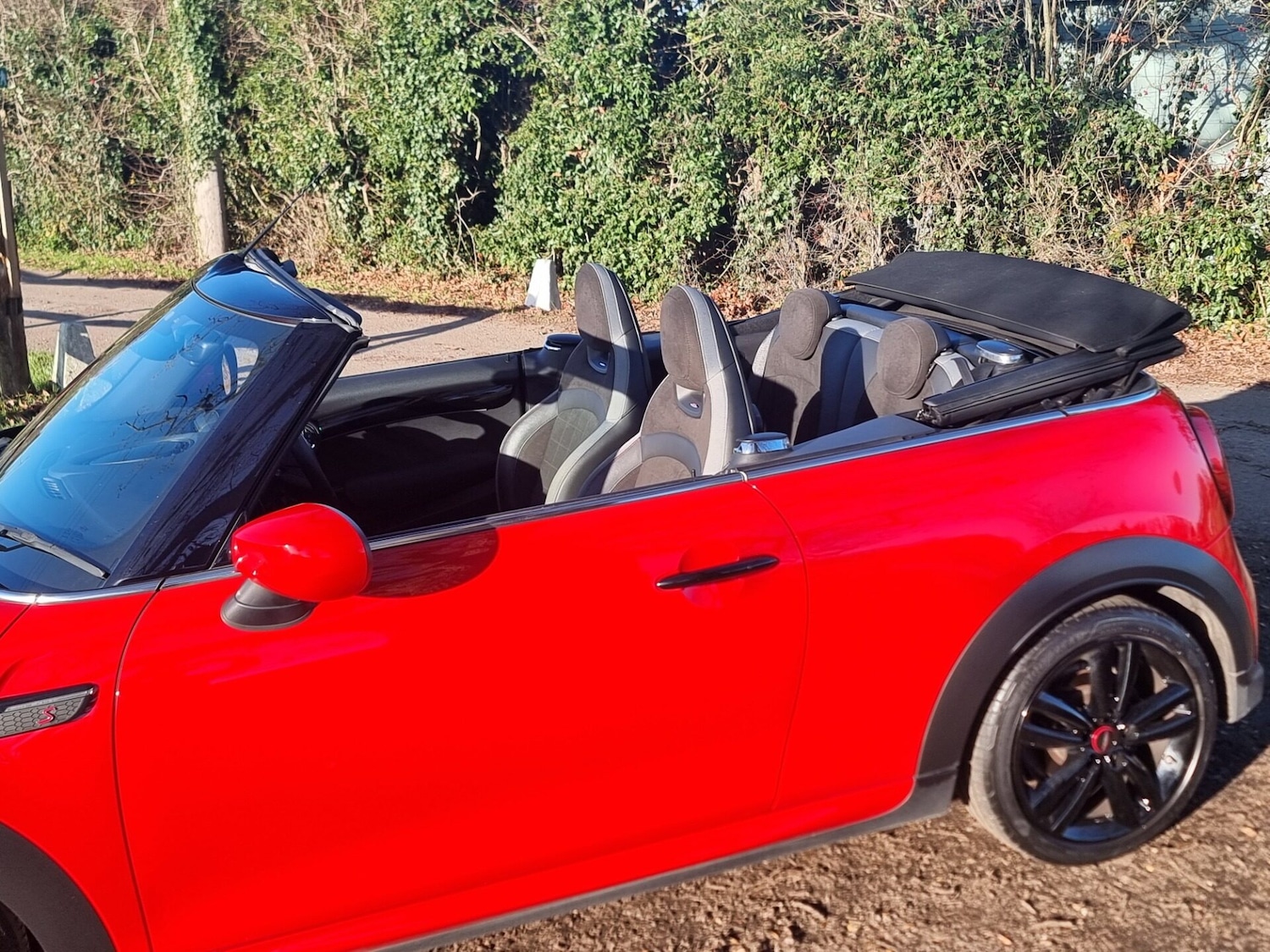 Used MINI Convertible 2021 for sale - 77055985: Photo 31