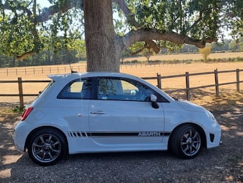 Used Abarth 595 2022 for sale - 79519089: Photo