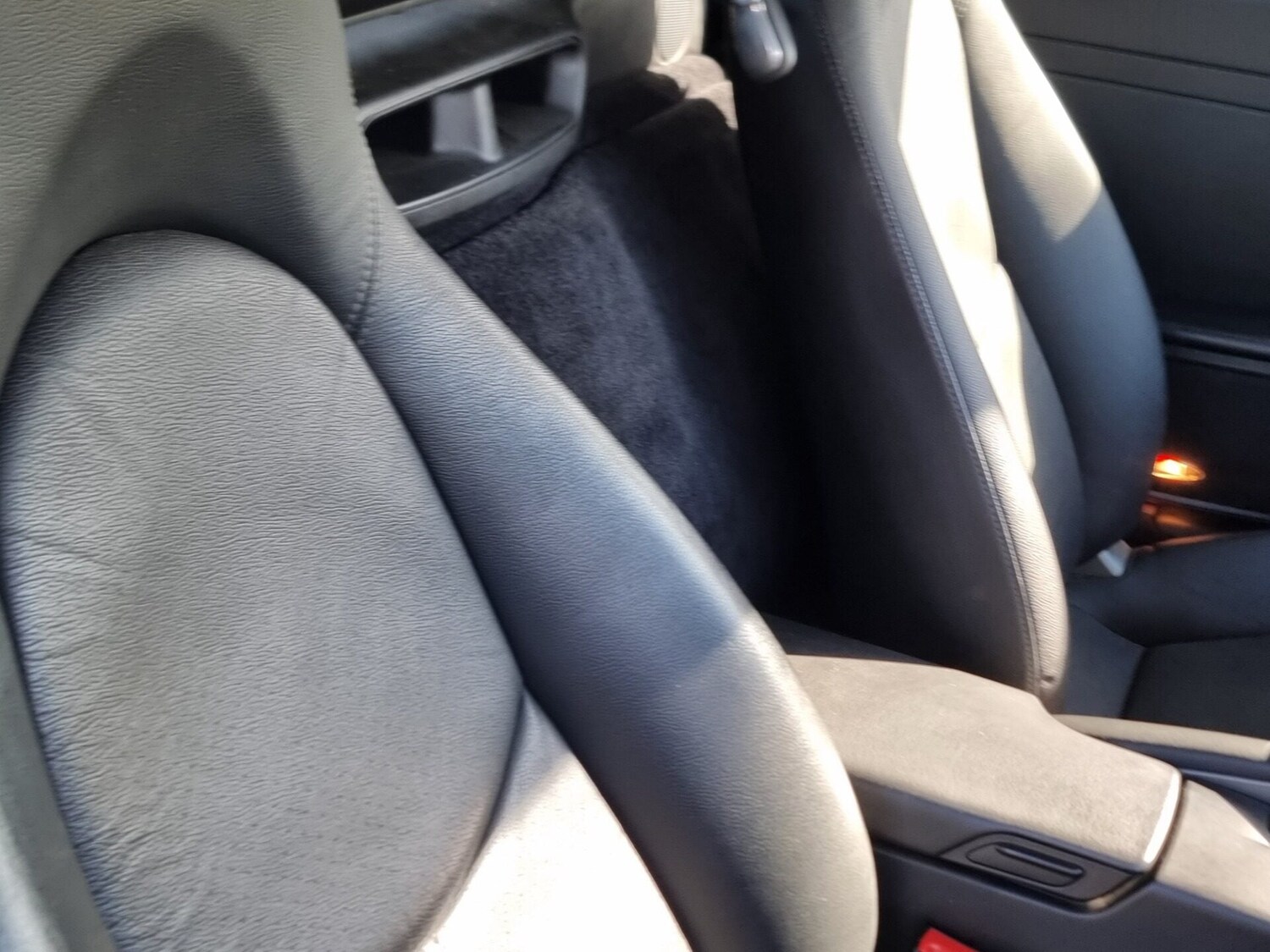 Used Porsche Boxster 2009 for sale - 77731020: Photo 27