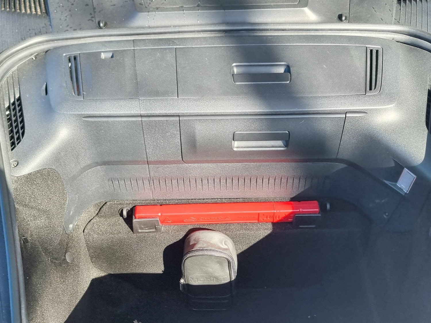 Used Porsche Boxster 2009 for sale - 77731020: Photo 30