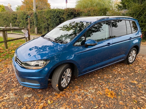 Used Volkswagen Touran 2017 for sale - 76320813: Photo 10