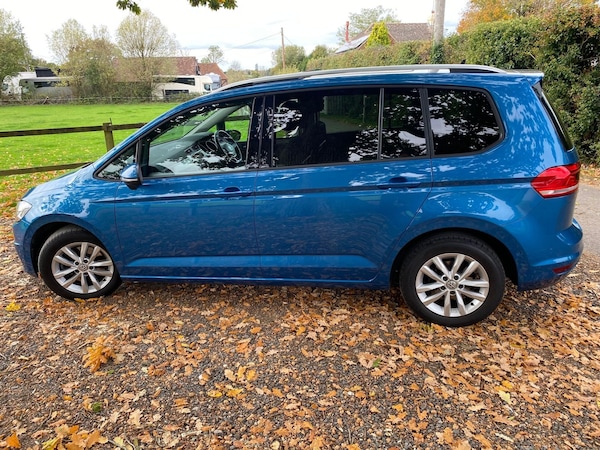 Used Volkswagen Touran 2017 for sale - 76320813: Photo 7