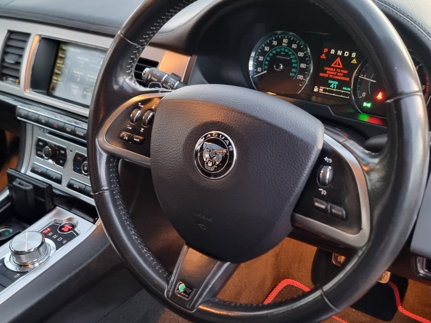 Used Jaguar XF 2014 for sale - 77961790: Photo 24