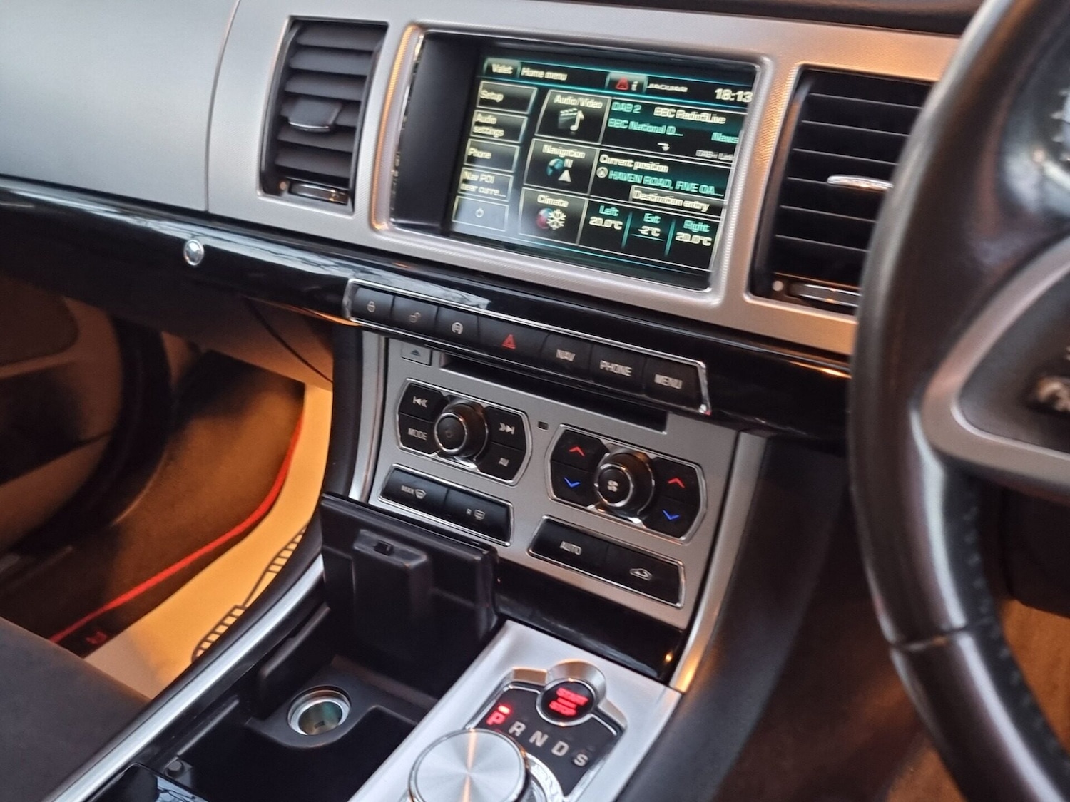 Used Jaguar XF 2014 for sale - 77961790: Photo 27