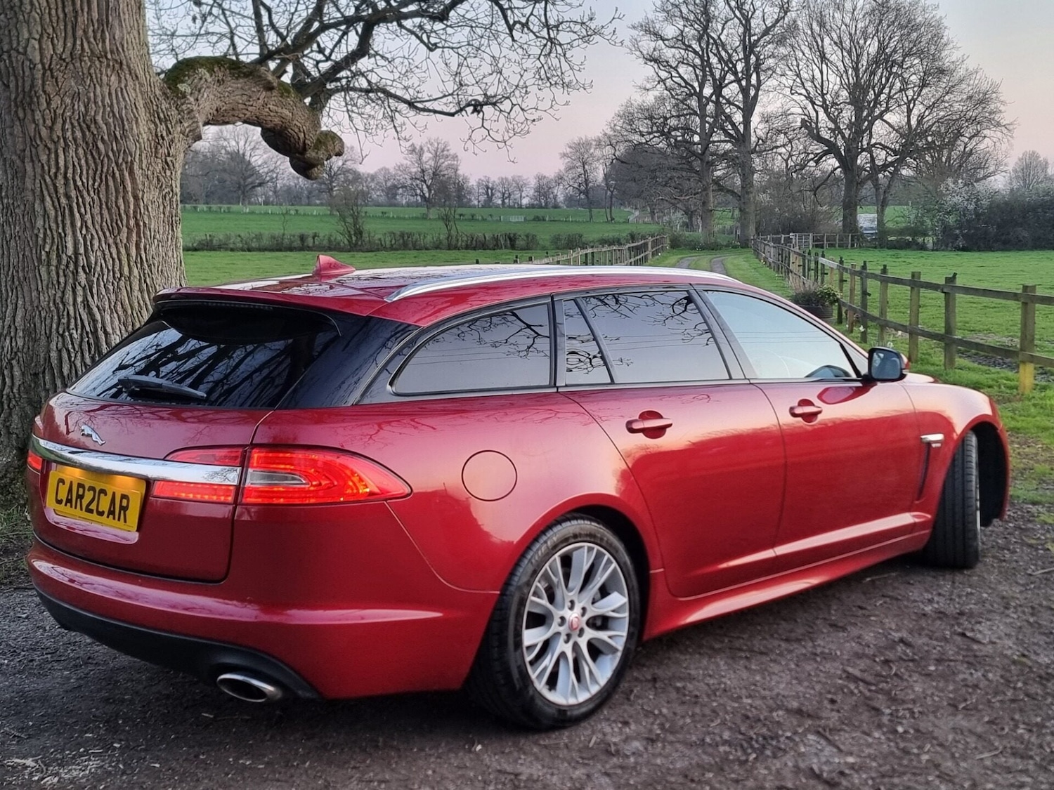 Used Jaguar XF 2014 for sale - 77961790: Photo 5