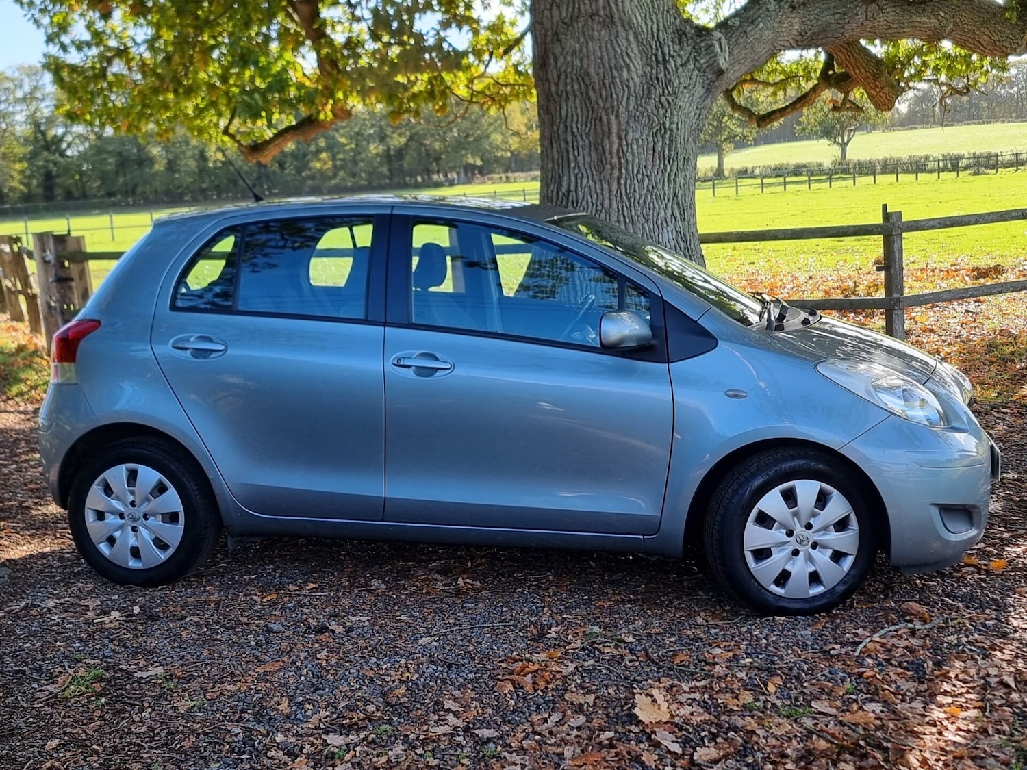 Used Toyota Yaris 2009 for sale - 76365761: Photo 3