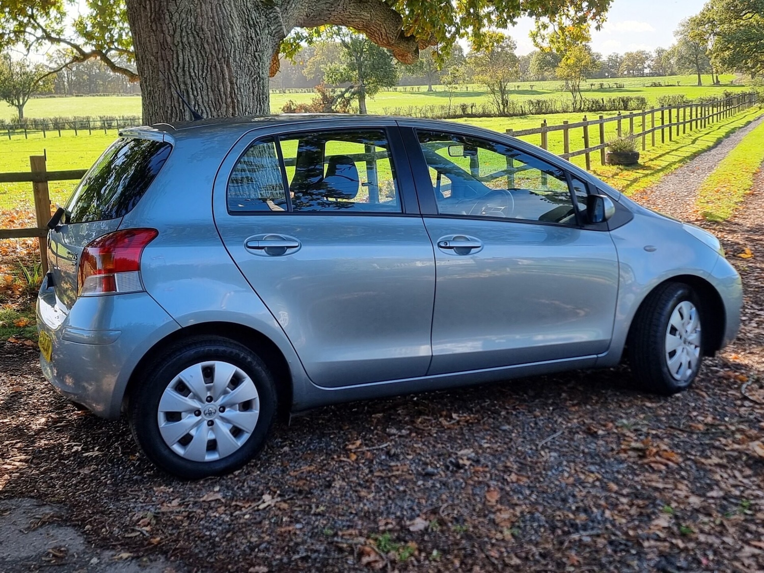 Used Toyota Yaris 2009 for sale - 76365761: Photo 4
