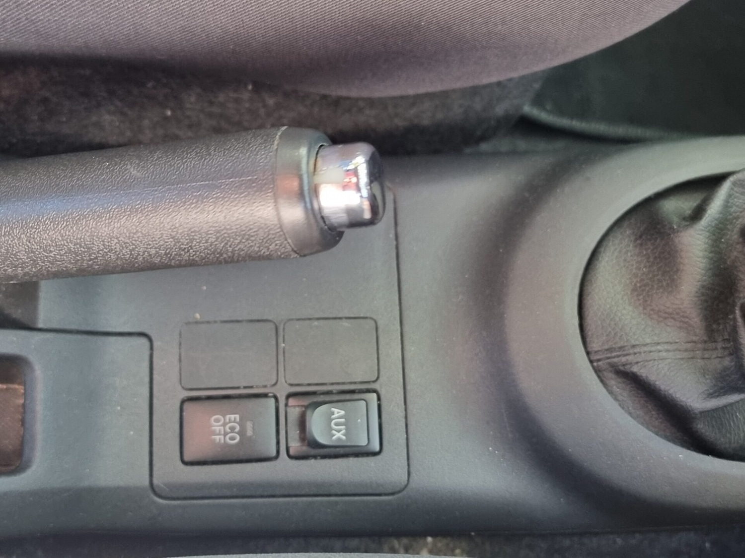 Used Toyota Yaris 2009 for sale - 76365761: Photo 45