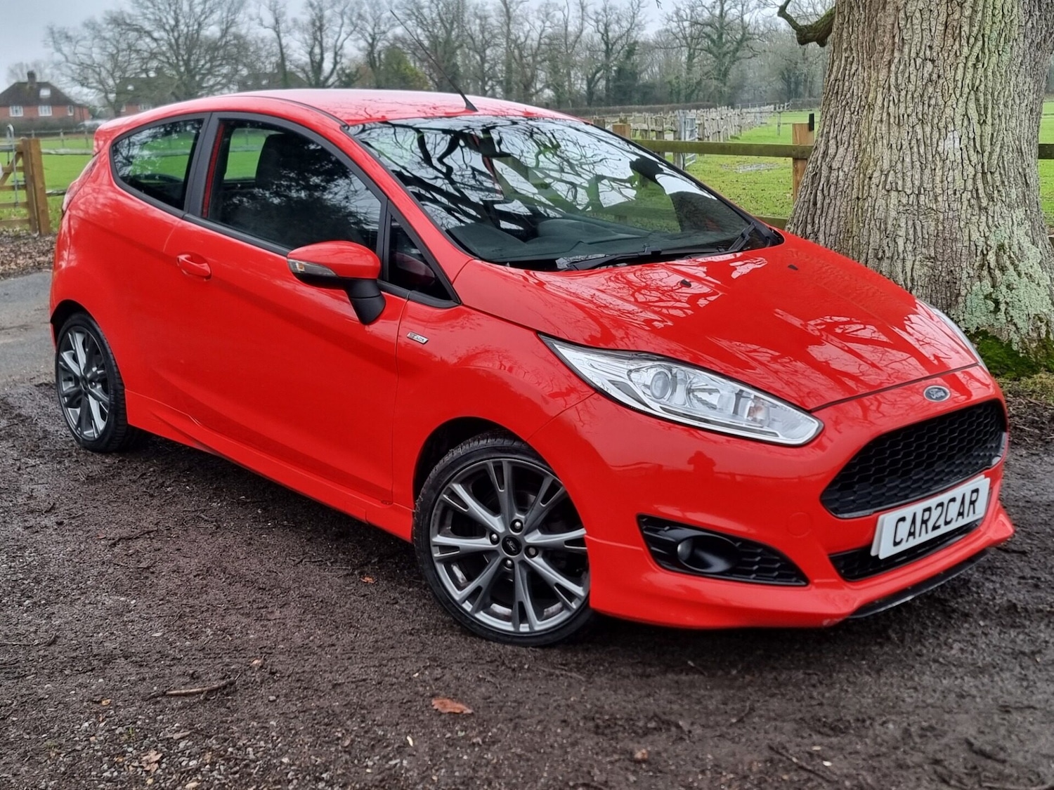 Used Ford Fiesta 2017 for sale - 77435956: Photo 2
