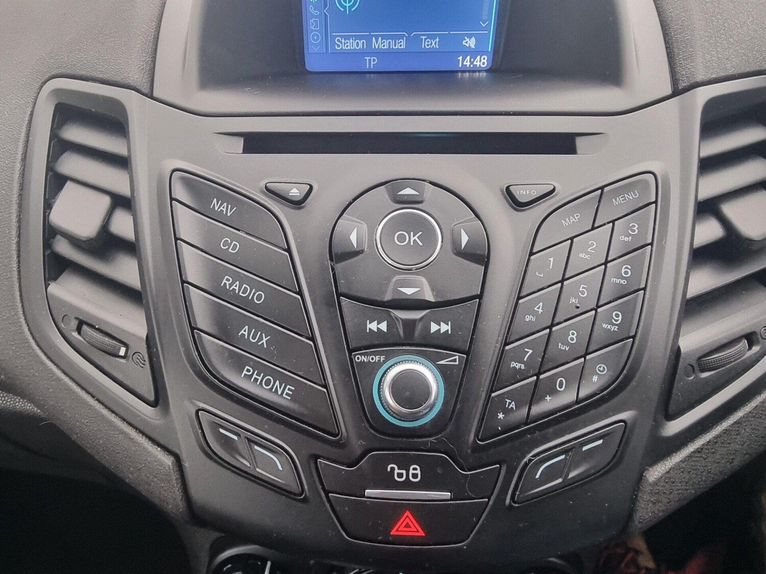 Used Ford Fiesta 2017 for sale - 77435956: Photo 33