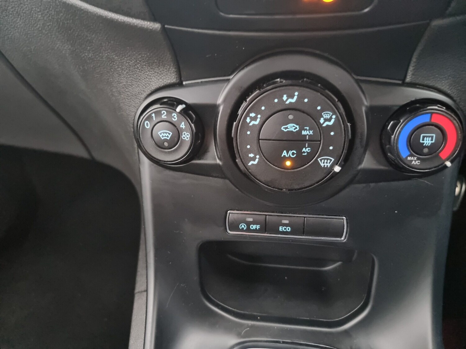 Used Ford Fiesta 2017 for sale - 77435956: Photo 34