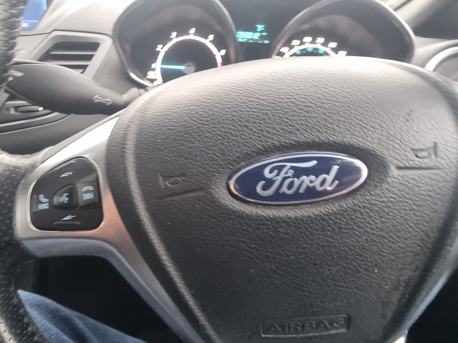 Used Ford Fiesta 2017 for sale - 77435956: Photo 38