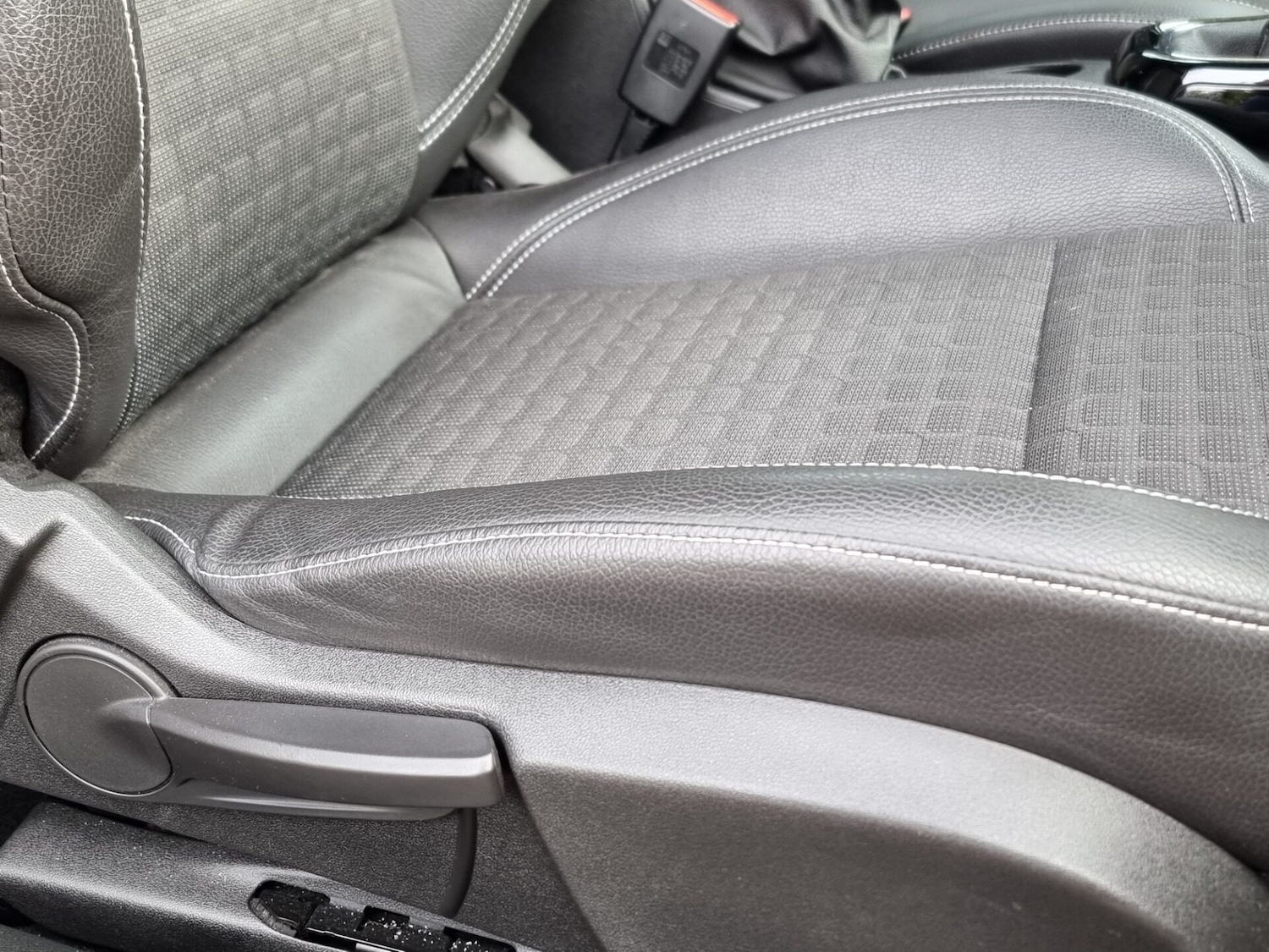 Used Vauxhall Astra GTC 2017 for sale - 77989533: Photo 18