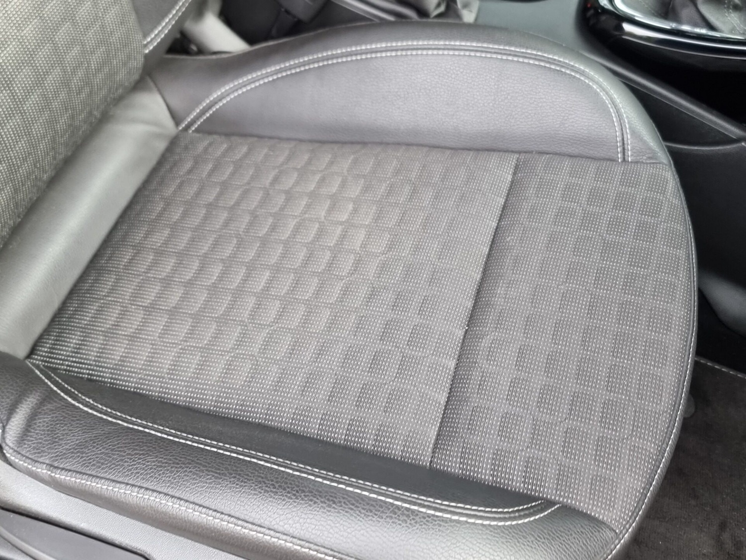 Used Vauxhall Astra GTC 2017 for sale - 77989533: Photo 19