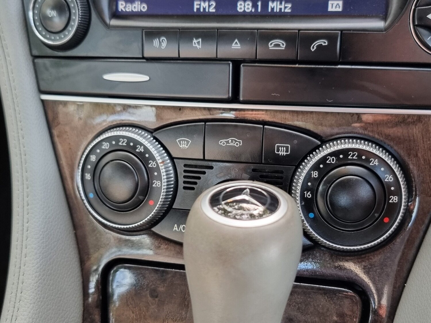 Used Mercedes-Benz S Class 2007 for sale - 77844852: Photo 41