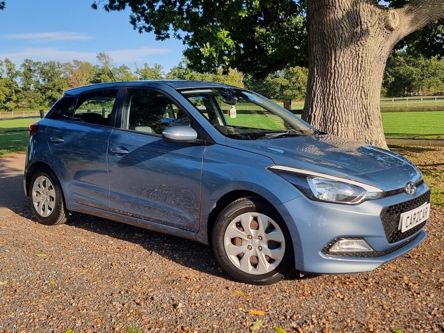 Used Hyundai i20 2018 for sale - 76016899: Photo 2