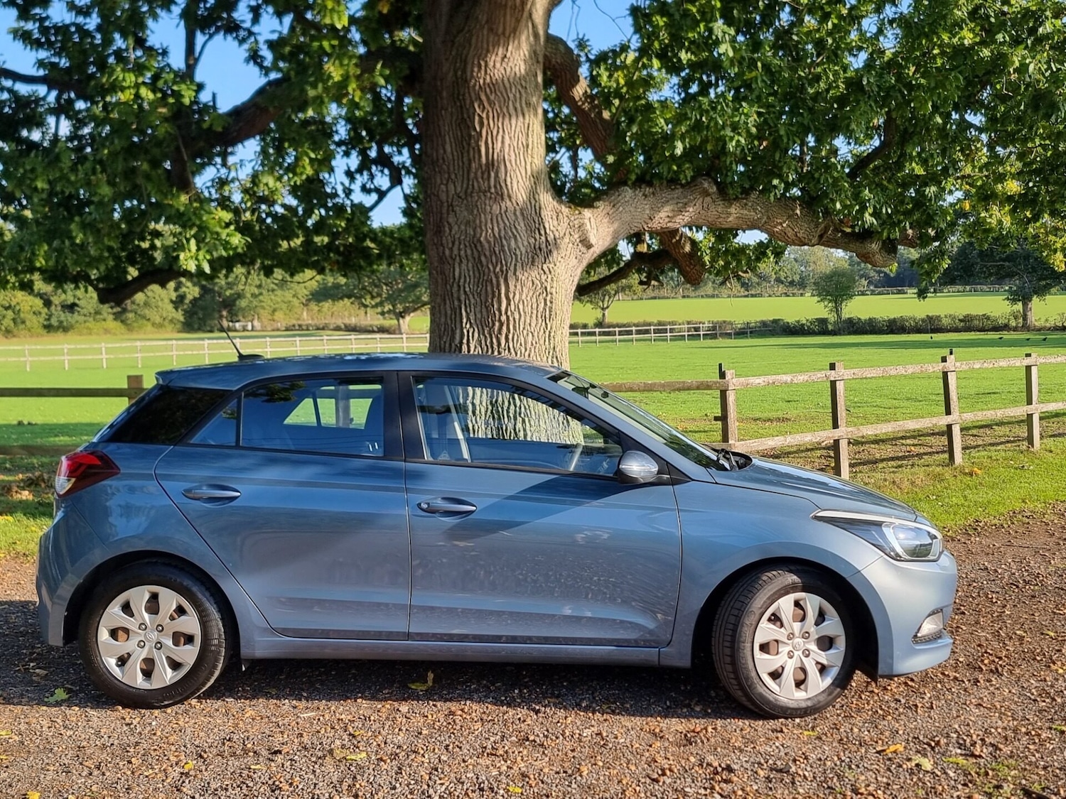 Used Hyundai i20 2018 for sale - 76016899: Photo 3