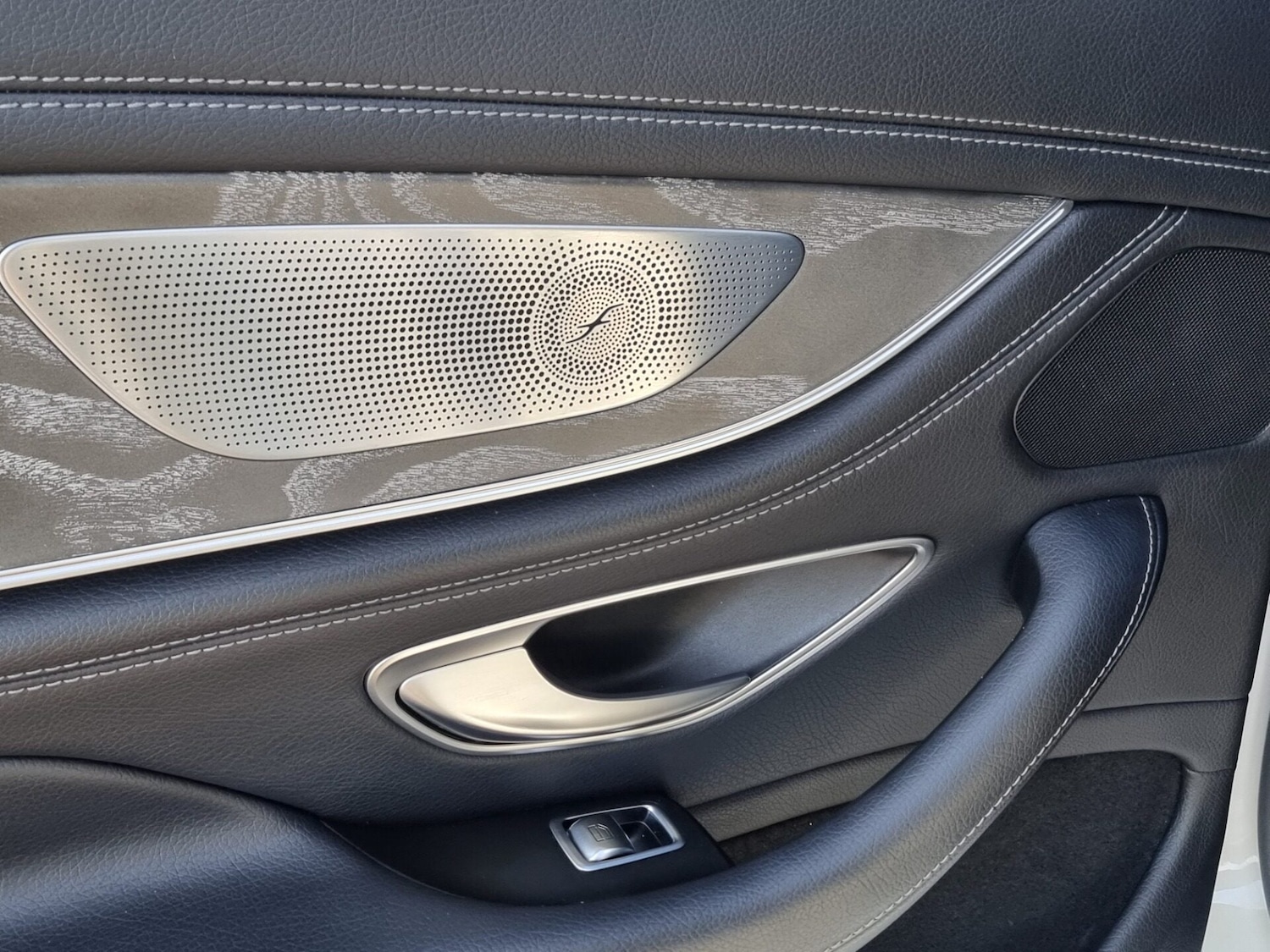 Used Mercedes-Benz CLS 2019 for sale - 78054353: Photo 40