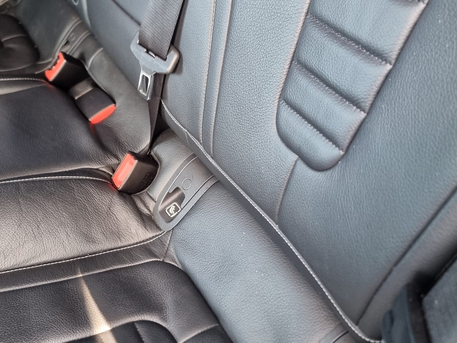 Used Mercedes-Benz CLS 2019 for sale - 78054353: Photo 42