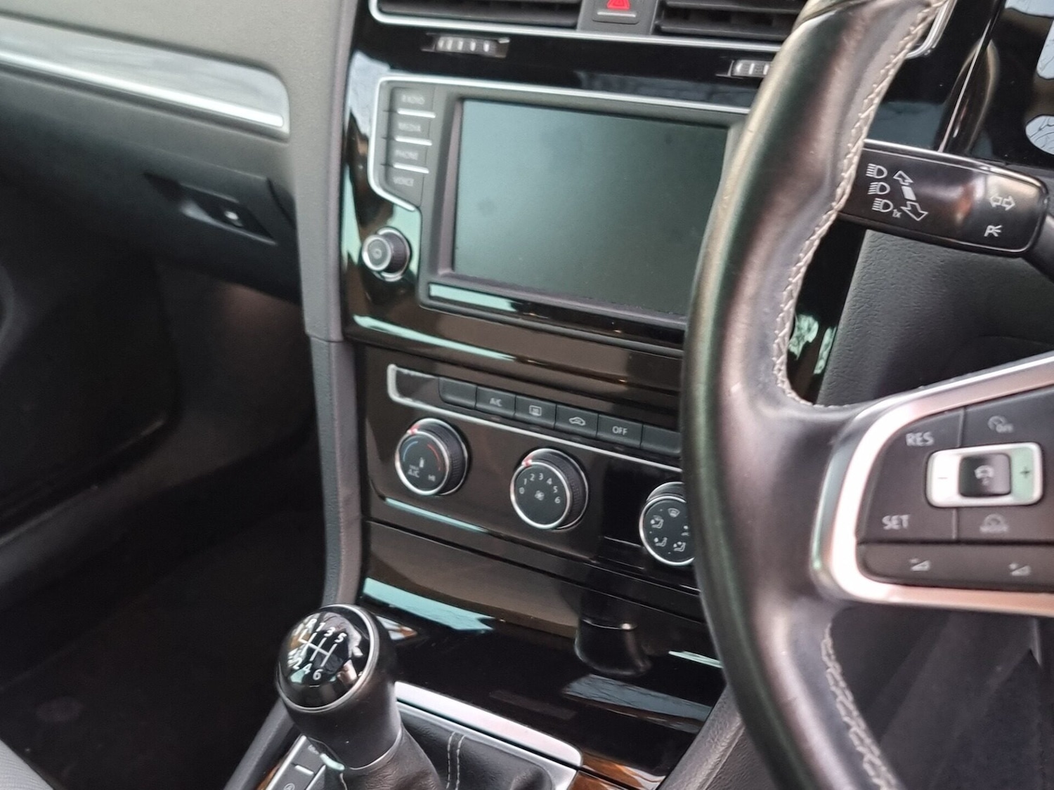 Used Volkswagen Golf 2016 for sale - 77945554: Photo 27