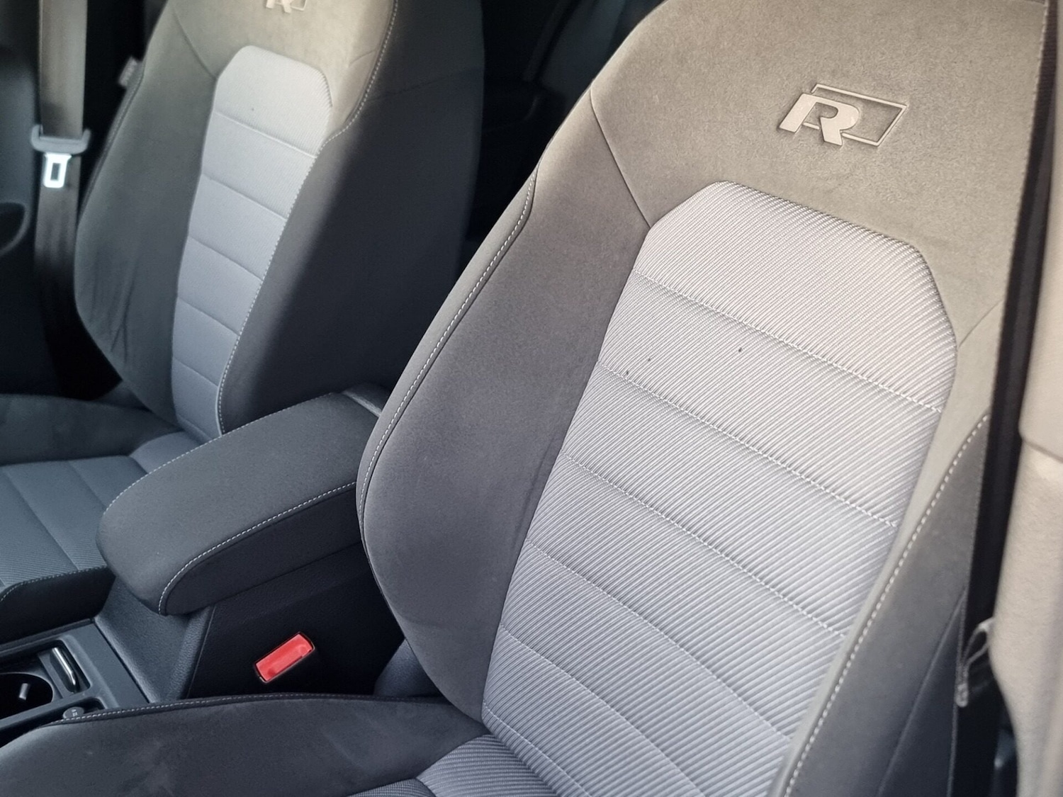 Used Volkswagen Golf 2016 for sale - 77945554: Photo 38