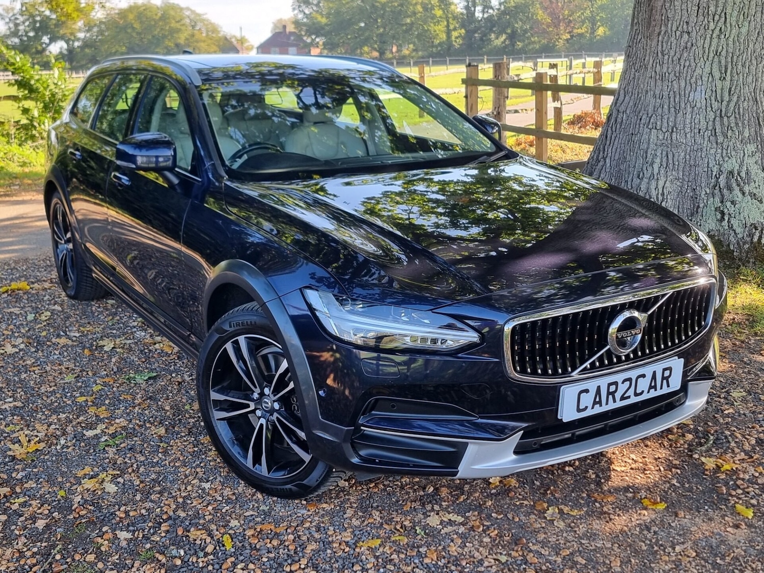 Used Volvo V90 2017 for sale - 76114092: Photo 1
