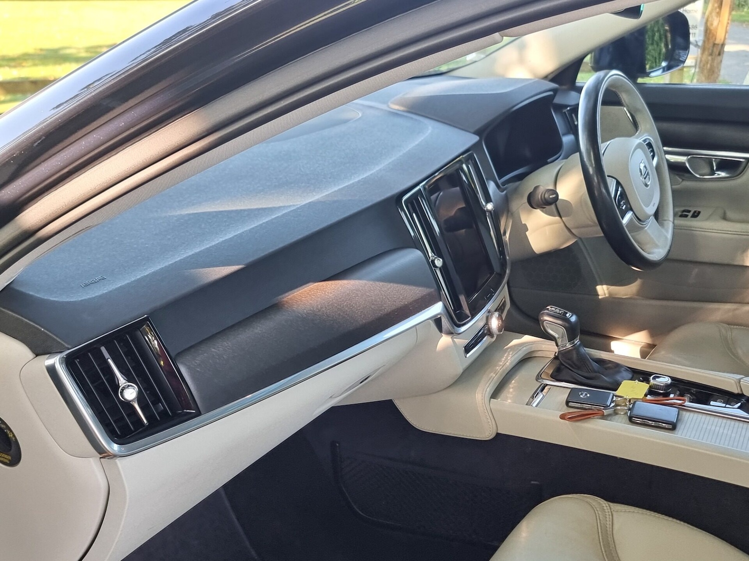 Used Volvo V90 2017 for sale - 76114092: Photo 39