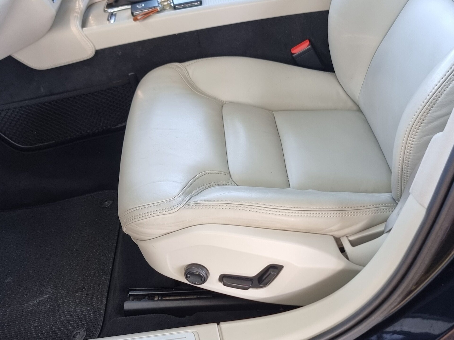 Used Volvo V90 2017 for sale - 76114092: Photo 40
