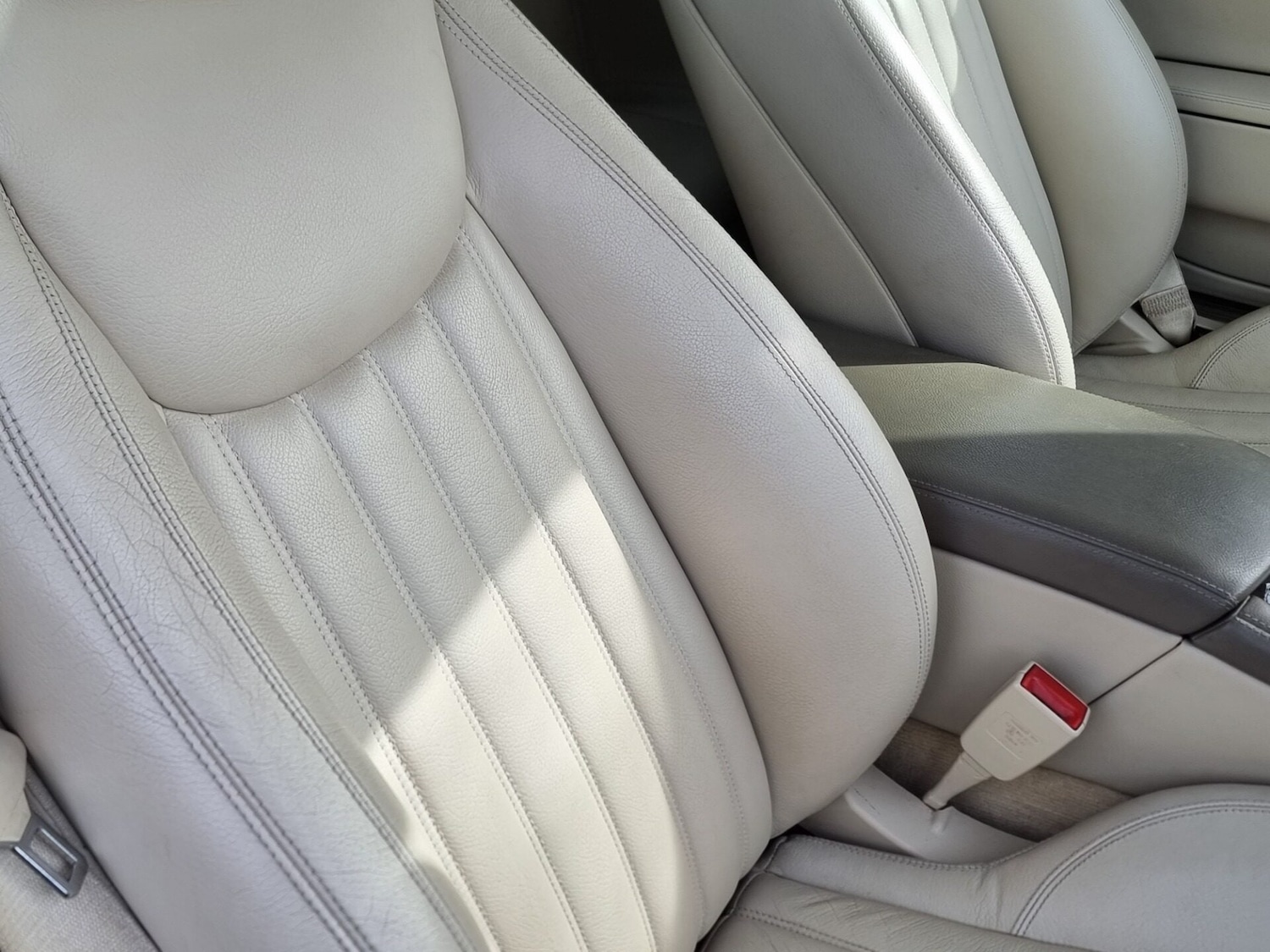 Used Mercedes-Benz SL 2010 for sale - 77579674: Photo 17