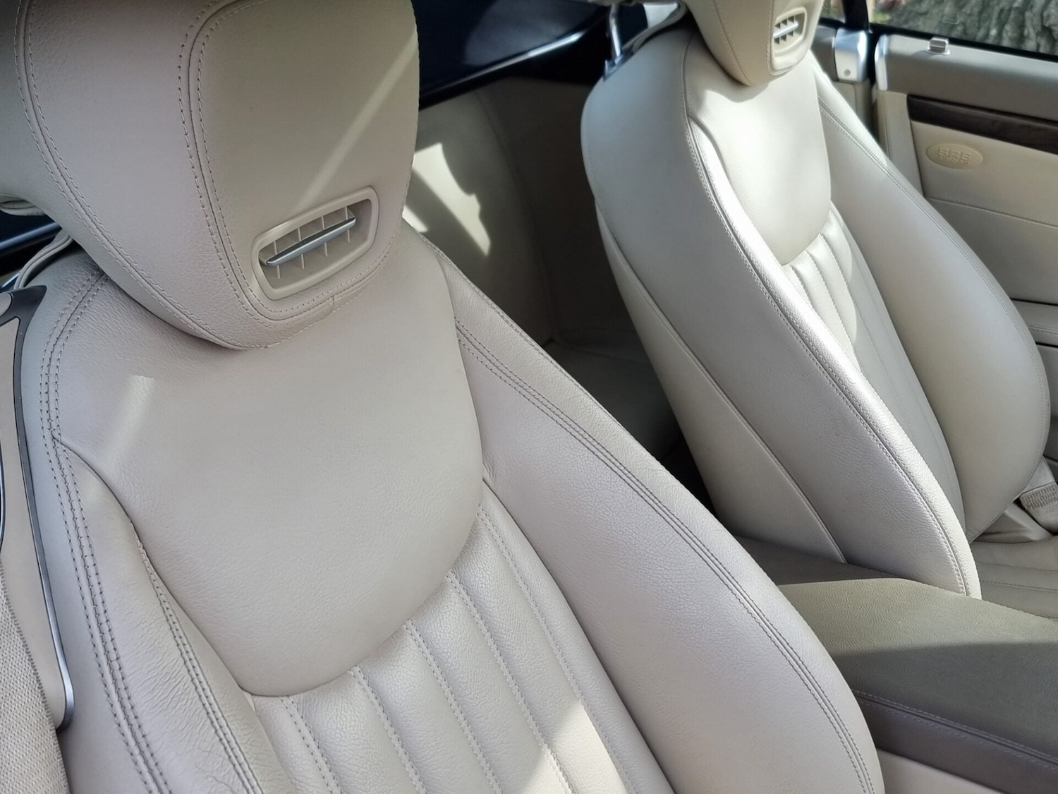 Used Mercedes-Benz SL 2010 for sale - 77579674: Photo 18